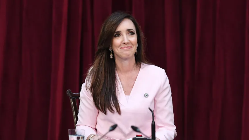 Victoria Villarruel ordenó el congelamiento de las dietas de los senadores hasta marzo