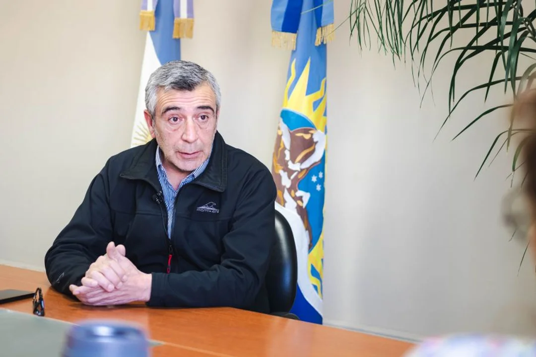 YPF: El ministro de Energía analizó la declinación productiva en Santa Cruz