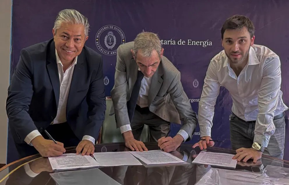 Chubut y Neuquén ya cuentan con el financiamiento para el Gasoducto Cordillerano que beneficiará a 12.000 hogares