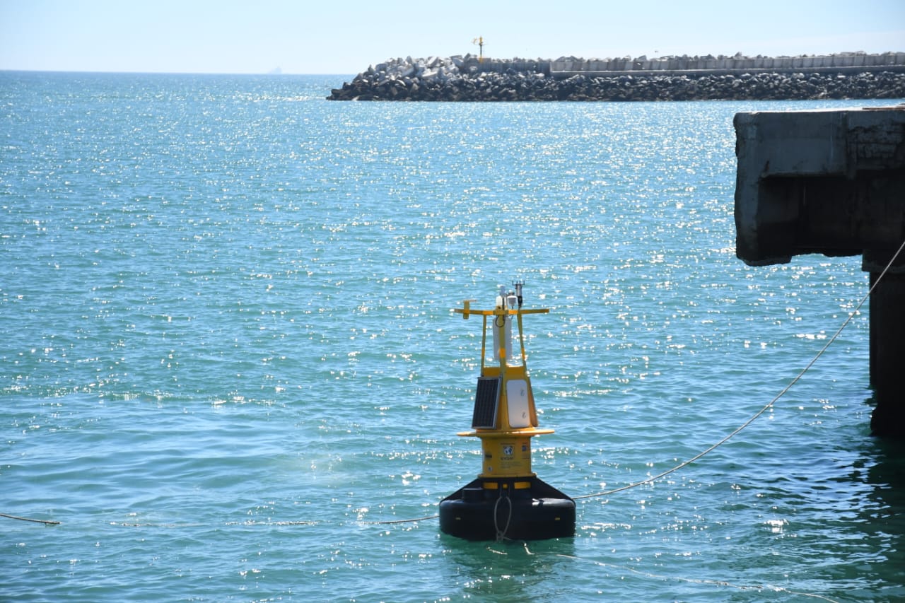 Provincia instaló boya oceanográfica en el Puerto de Comodoro Rivadavia