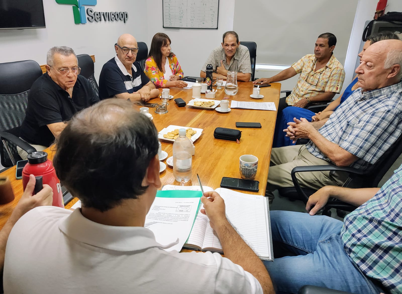 Harry Woodley renunció a la presidencia de Servicoop