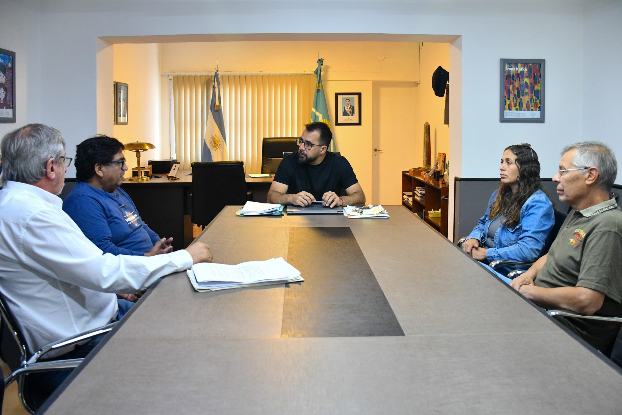 Taccetta remarcó su compromiso con taxistas y remiseros con gestiones ante el Banco del Chubut y exención de impuestos