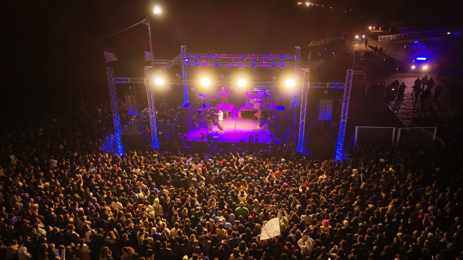 Más de 25.000 personas disfrutaron de la primera jornada de la Fiesta del Río