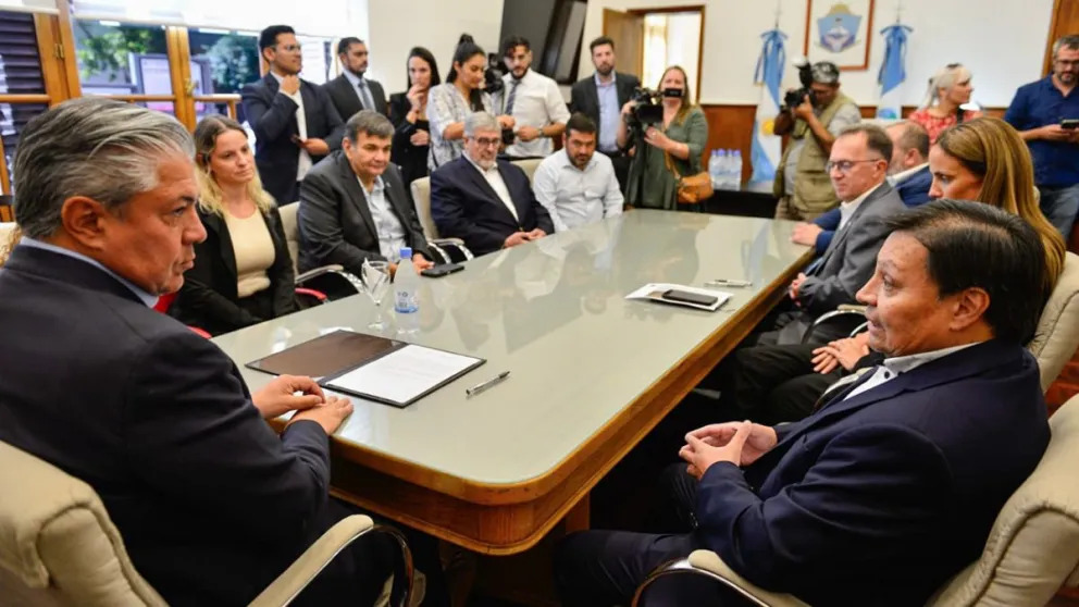 Neuquén: El Gobierno ampliará la planta potabilizadora más grande de la Patagonia