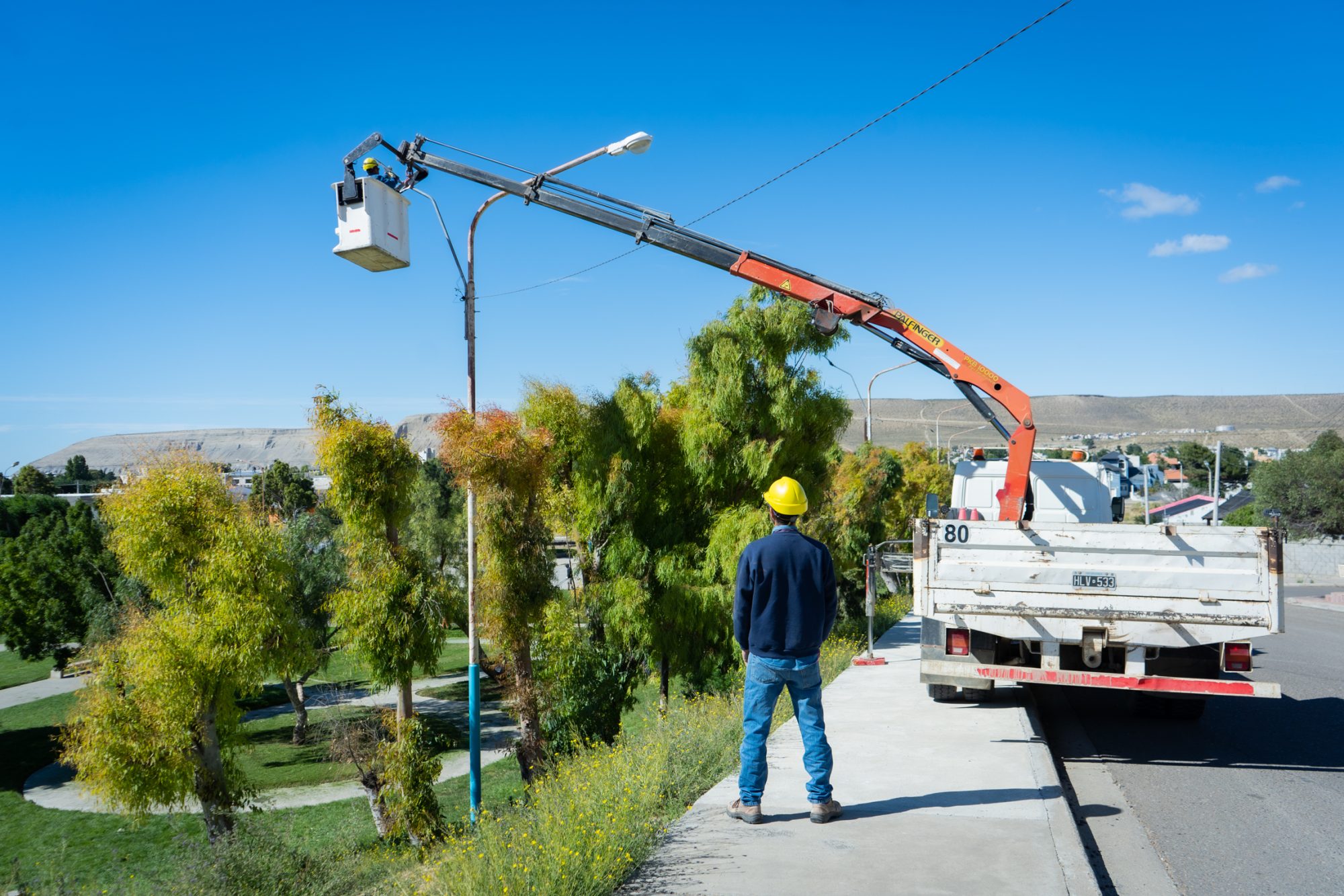 Avanza el recambio de luminarias LED en Rada Tilly
