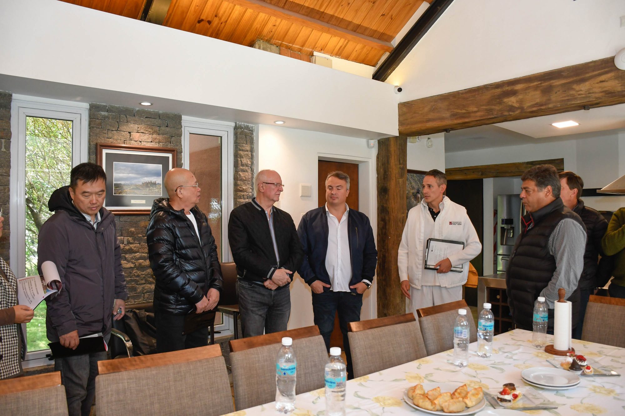 Santa Cruz: Empresarios chinos destacaron el potencial de la carne de guanaco