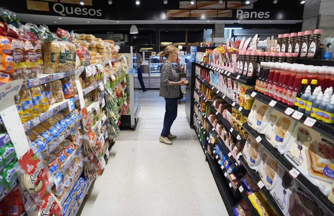Las ventas en supermercados registraron una suba de 1,9 por ciento en enero