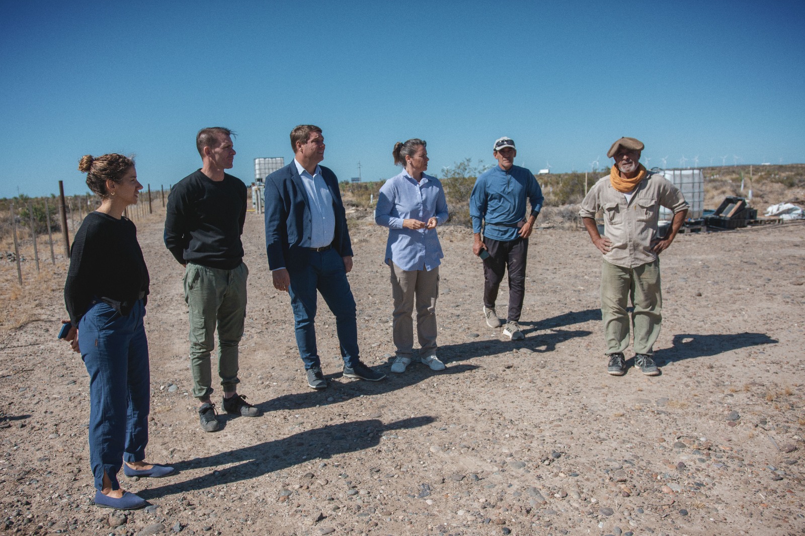 Biss y Mirantes destacaron el potencial agrícola en Rawson al recorrer terrenos que producen olivos y vid