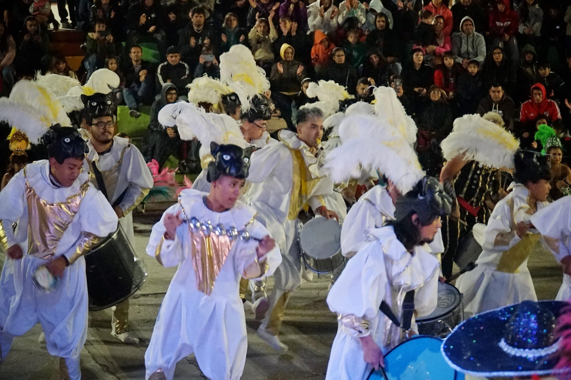 Multitudinaria Fiesta de Carnavales despidió la temporada de verano en Playa Unión