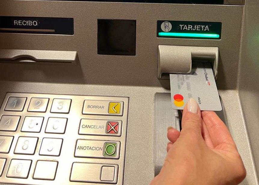 Provincia depositará el viernes 7 los sueldos a empleados públicos y jubilados