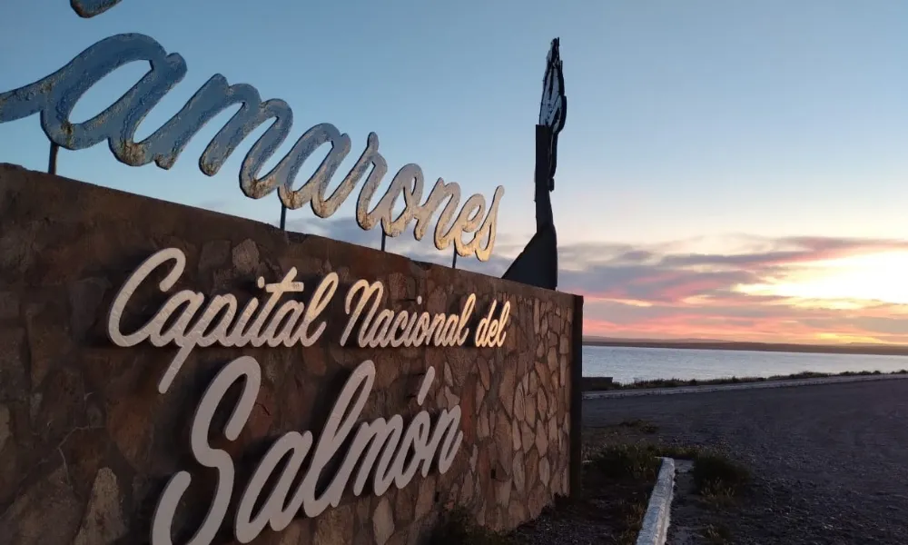 Inscripción Abierta para la Competencia de Pesca de Costa en la Fiesta Nacional del Salmón de Camarones