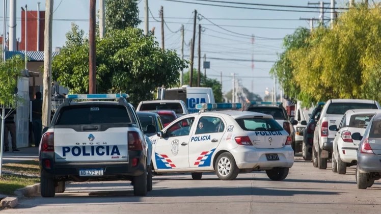 Horror: Una mujer asesinó a su amante a ladrillazos y le dijo a la policía que lo atacó porque la tenía cautiva