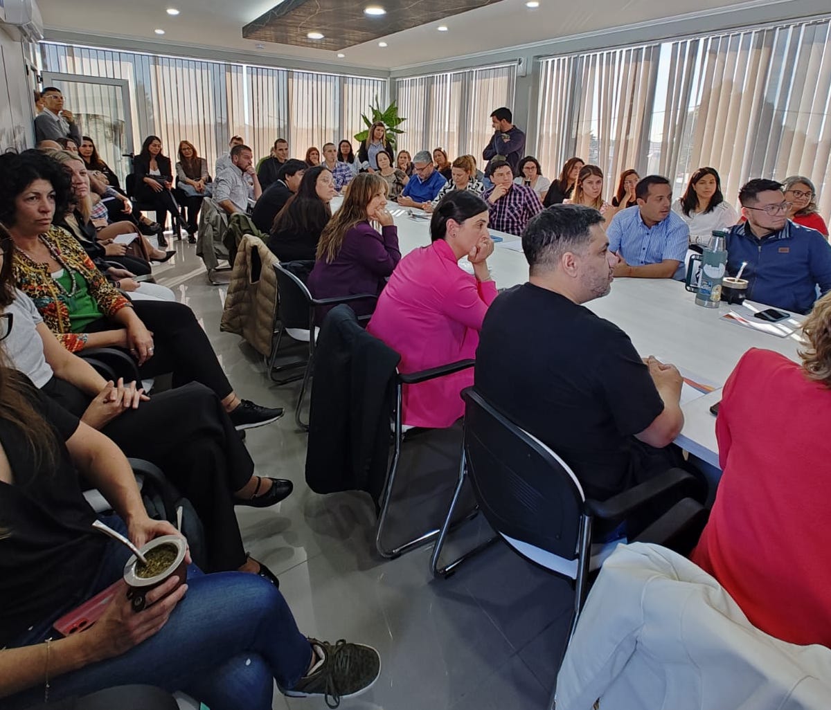 Provincia trabaja para fortalecer y modernizar el sistema sanitario público