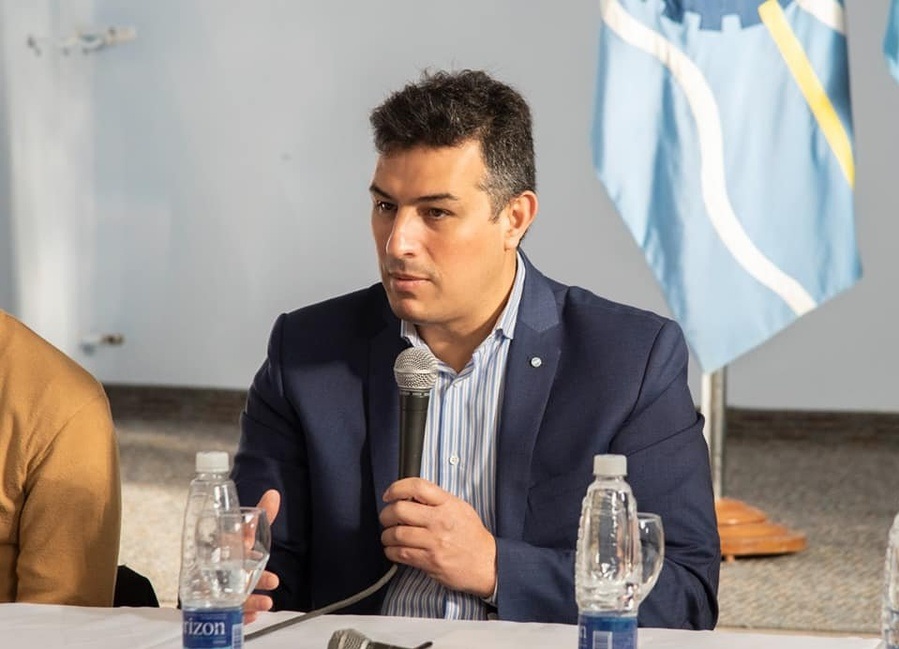 Balochi sobre el no convencional: “La industria ha puesto los ojos en Sarmiento y aspiramos a que esta vez, después de 127 años, el desarrollo también llegue a nuestra localidad”