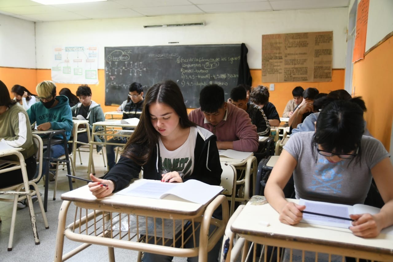 El Ministerio de Educación presenta el programa “+ Oportunidades” para fortalecer la educación secundaria