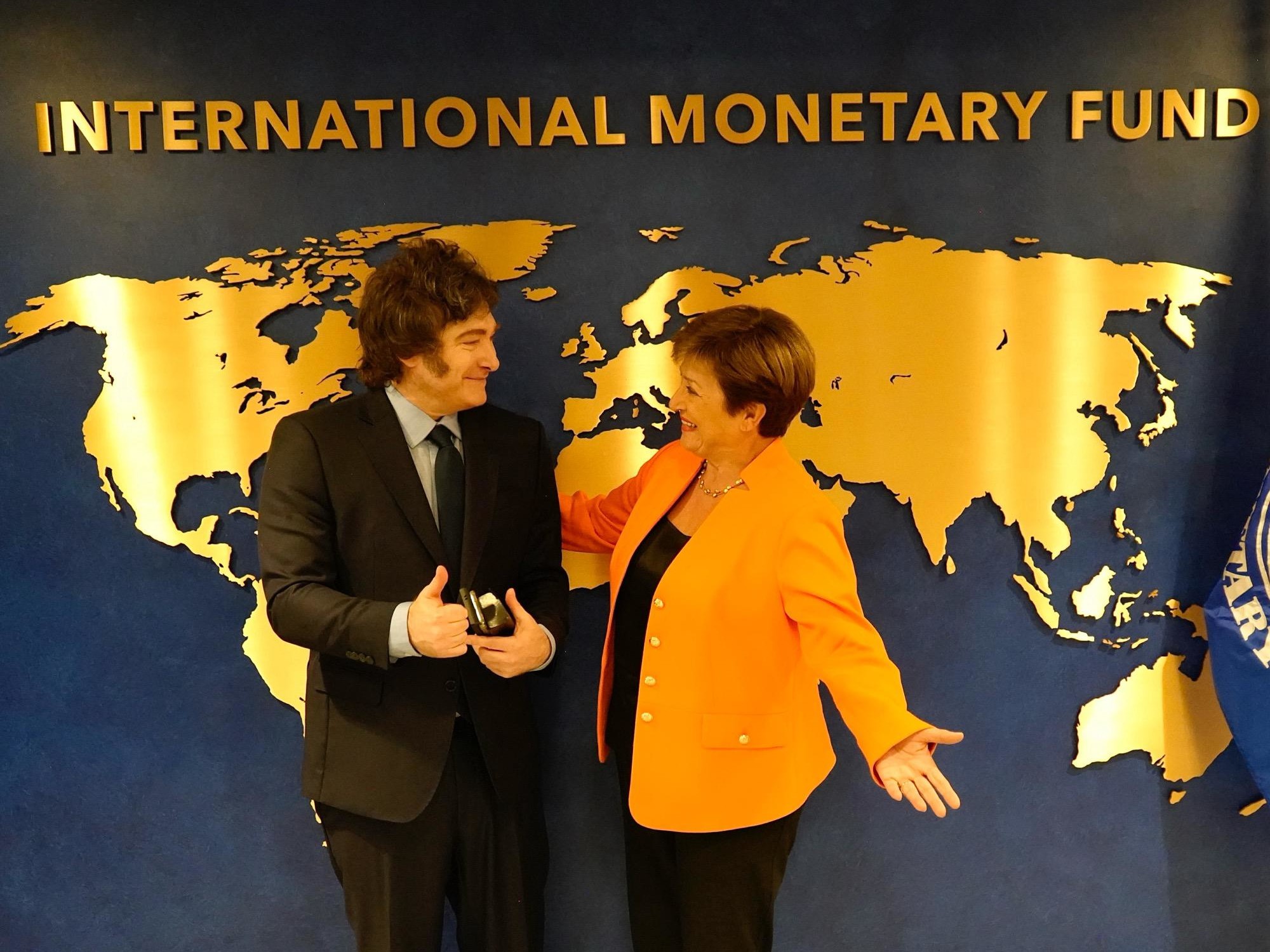 El directorio del FMI se reúne para otorgarle luz verde al préstamo de US$ 20.000 millones para la Argentina