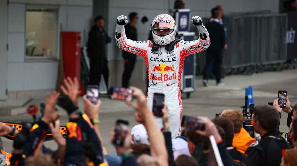 Verstappen se quedó con el Gran Premio de Japón y consiguió su primera victoria de la temporada