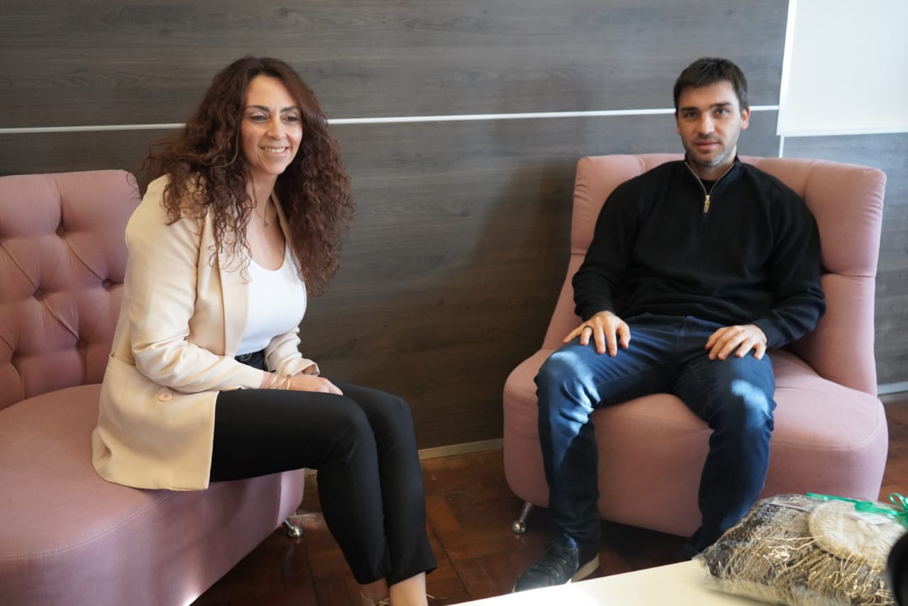 Loyola recibió a Torres y juntos inauguraron obras clave para el desarrollo de Camarones