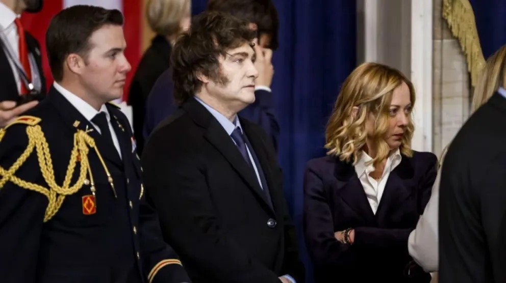 Milei prepara su viaje a Roma: Se reunirá con Meloni e invitará al papa a venir a la Argentina