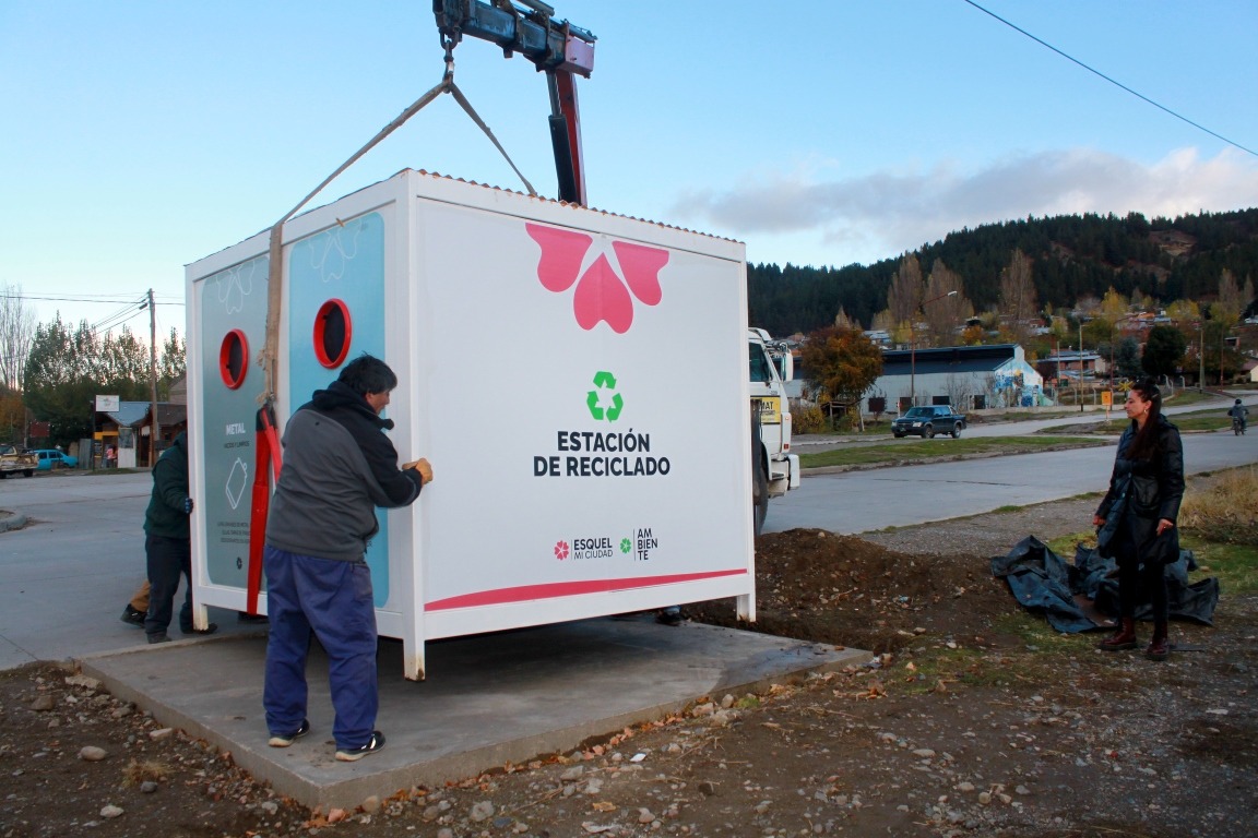 El municipio de Esquel instaló tres nuevas estaciones de reciclado