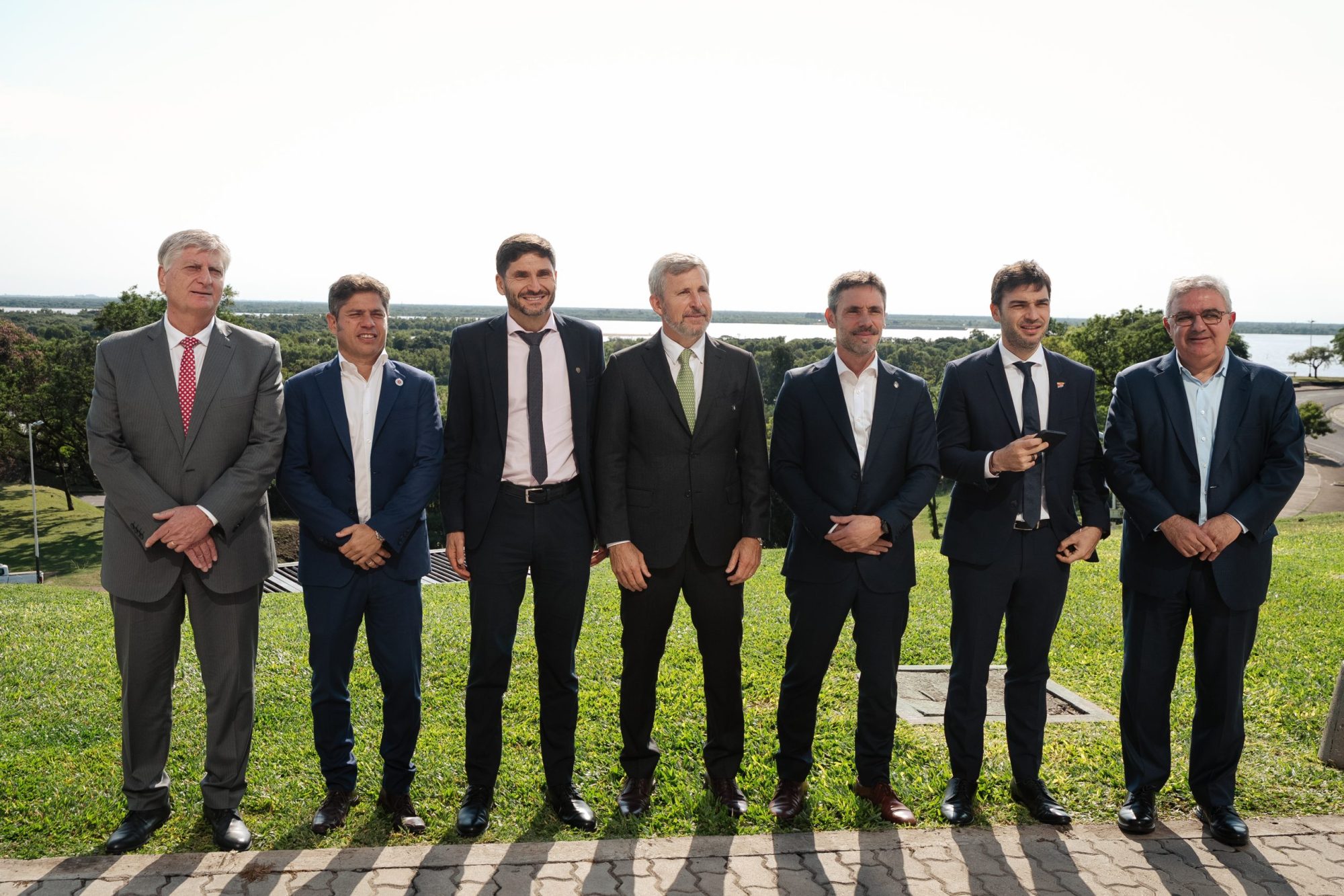 Torres y gobernadores de todos los espacios políticos preparan una cumbre para reclamar obra pública, cambios en el IVA y deudas previsionales