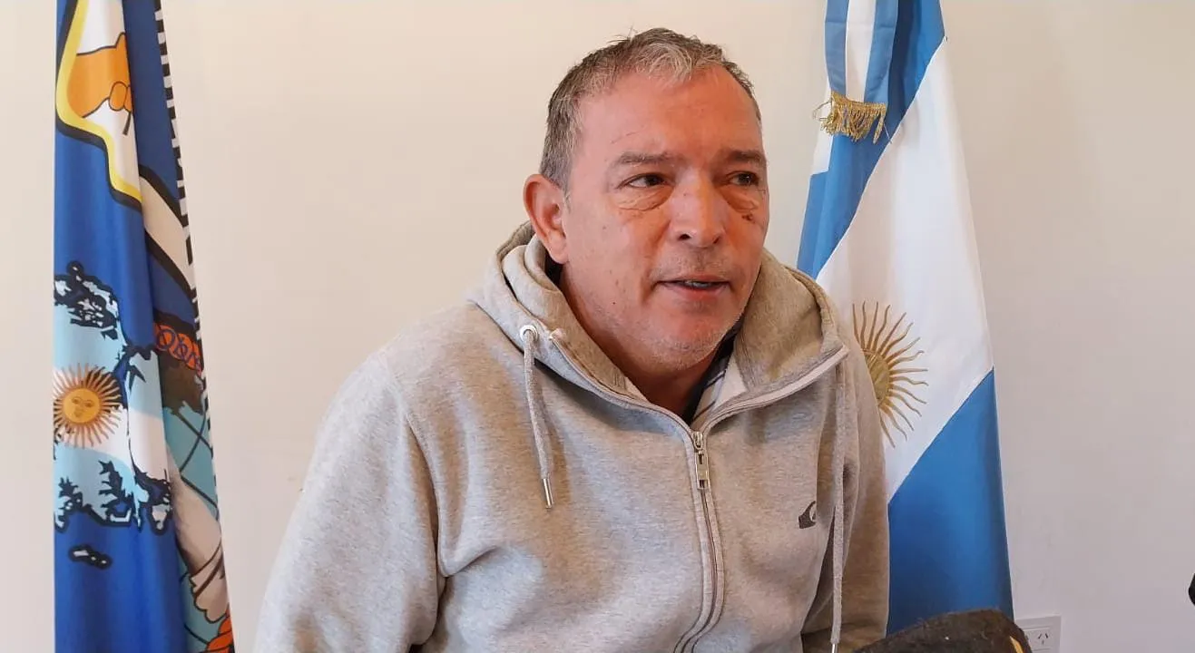 César Zapata sobre el conflicto en la pesca: “Nación debe escuchar a los gobernadores de Chubut y Santa Cruz”