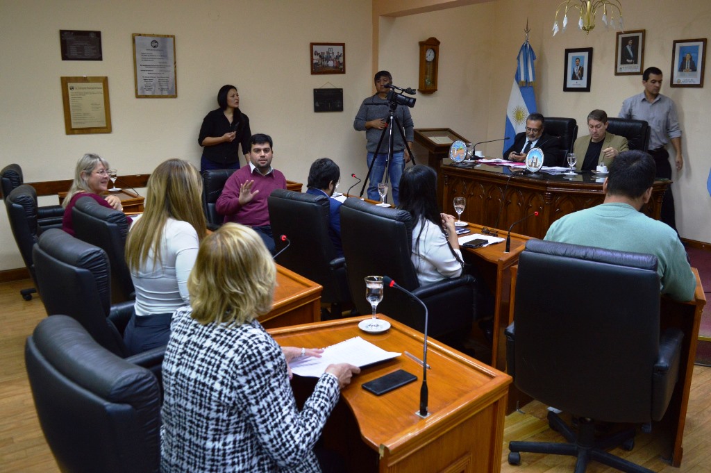 Concejales de Rawson cuestionaron al Gobierno Nacional por la situación de los médicos del Garrahan y el presupuesto universitario