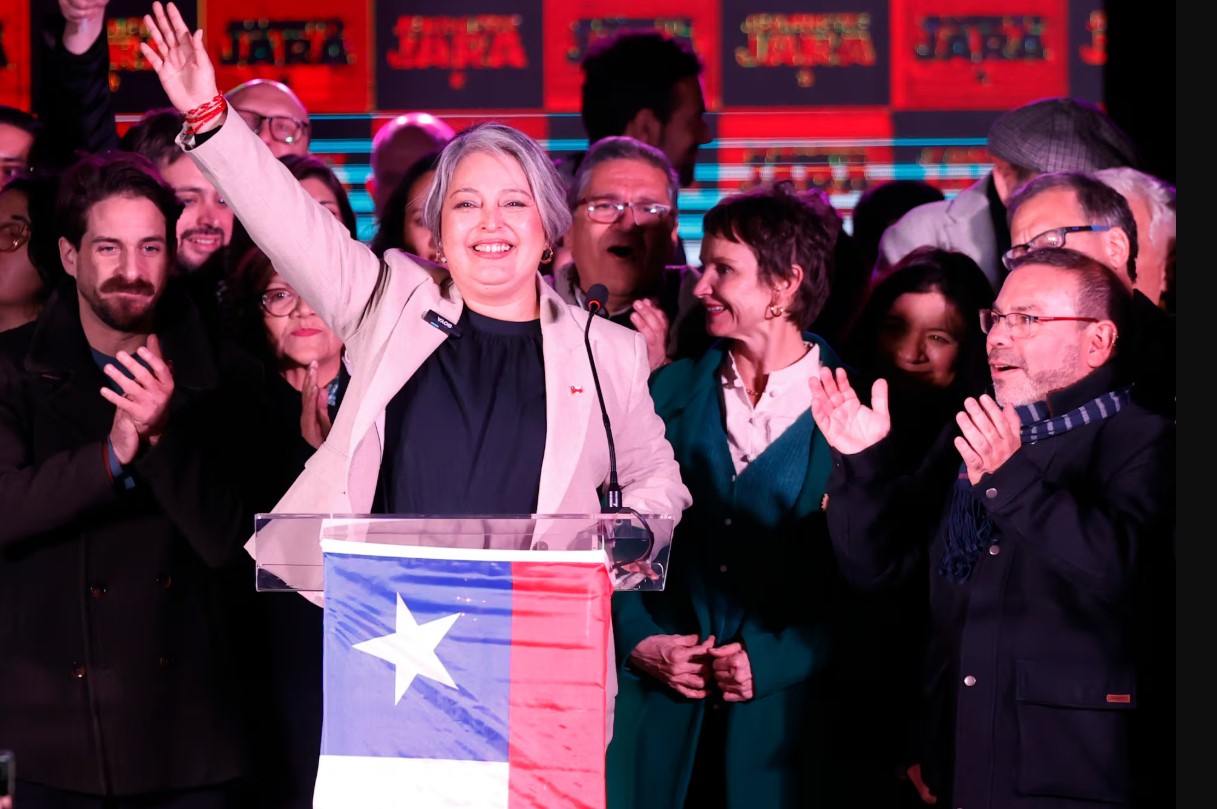 Elecciones en Chile: En un clima de fuerte polarización, tres pinochetistas enfrentarán a una candidata comunista