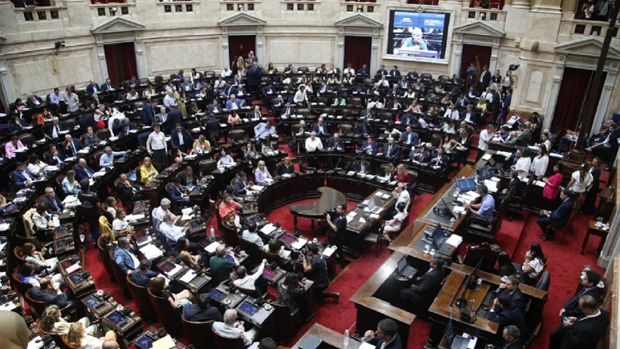 La oposición vuelve a la carga con las jubilaciones, pero hay incertidumbre por el quórum en el Congreso