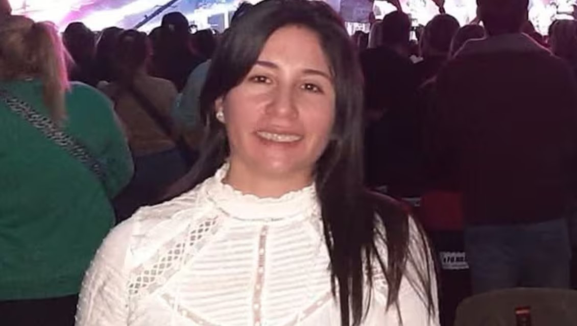 Una docente murió tras tirarse de la camioneta de su expareja: El hombre fue detenido e investigan una pelea