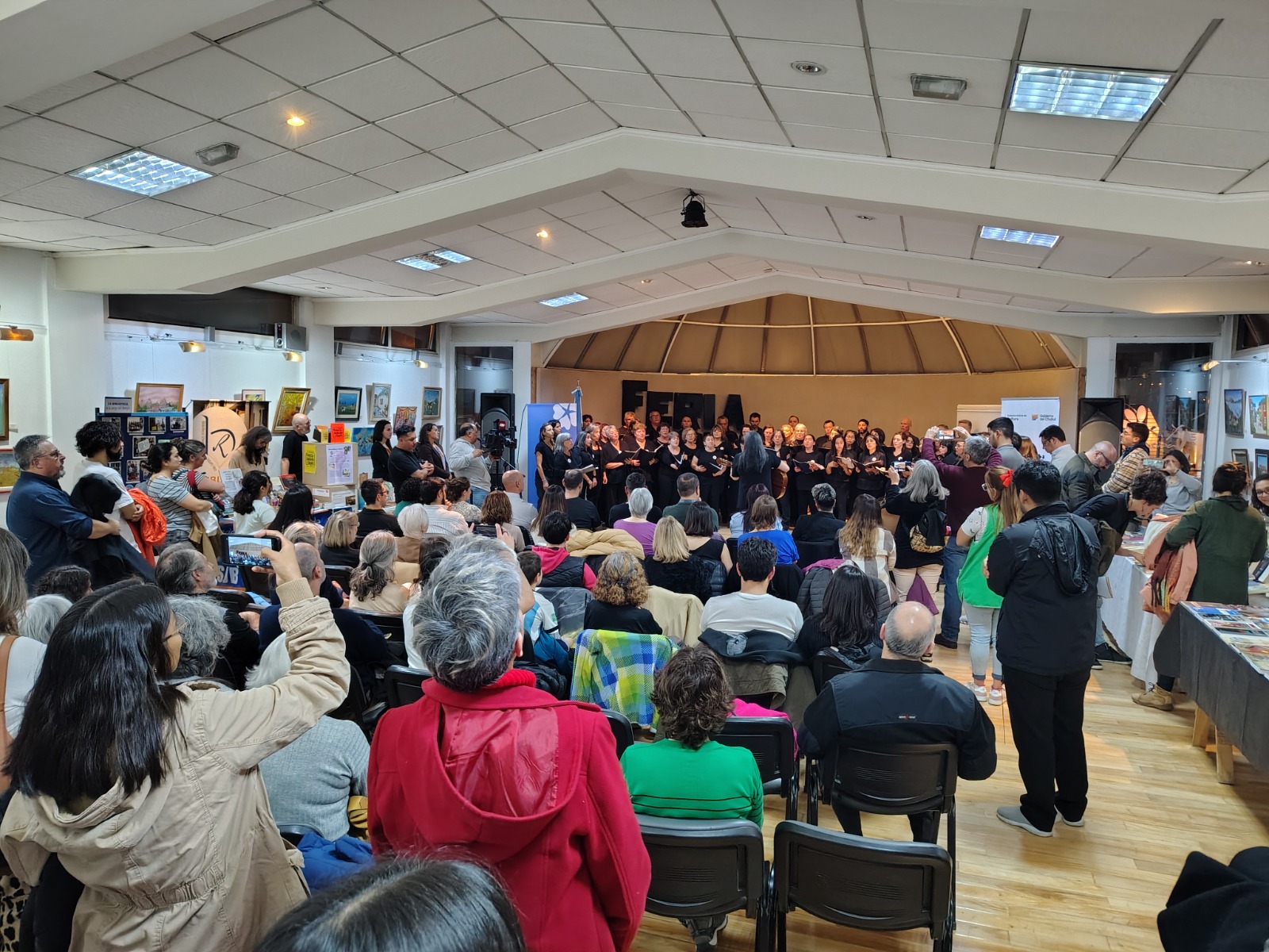 Finalizó la segunda edición de la Feria Municipal del Libro: Más de 1.100 estudiante recorrieron los stands