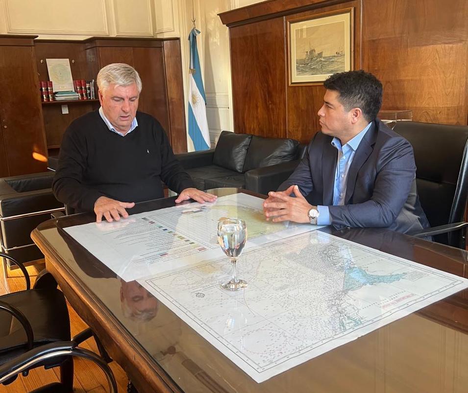 Vidal propuso alivios fiscales para sostener la actividad langostinera