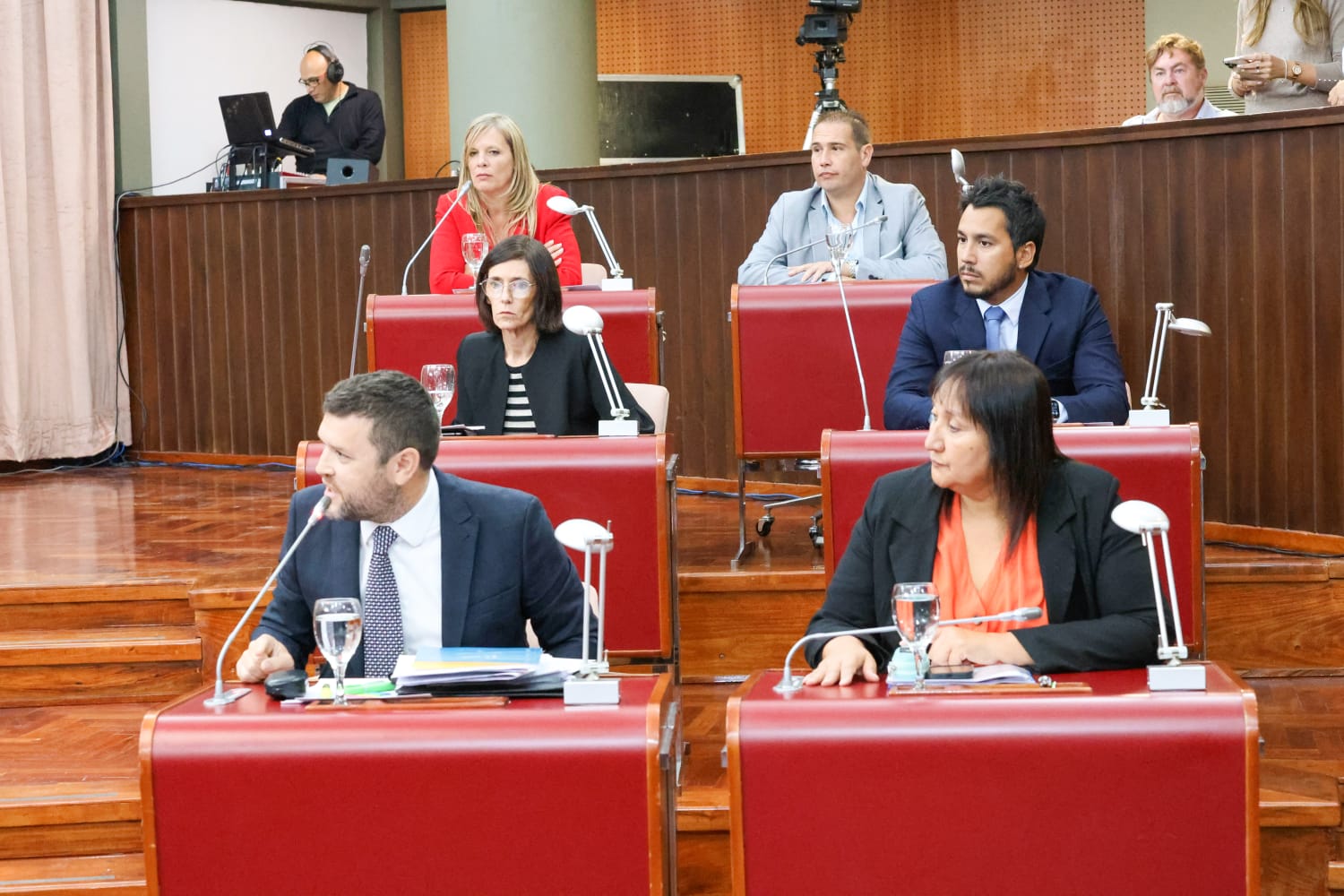 Diputados de “Arriba Chubut” manifestaron su desacuerdo con los proyectos de eximición de impuesto al sello y la declaración de emergencia económica