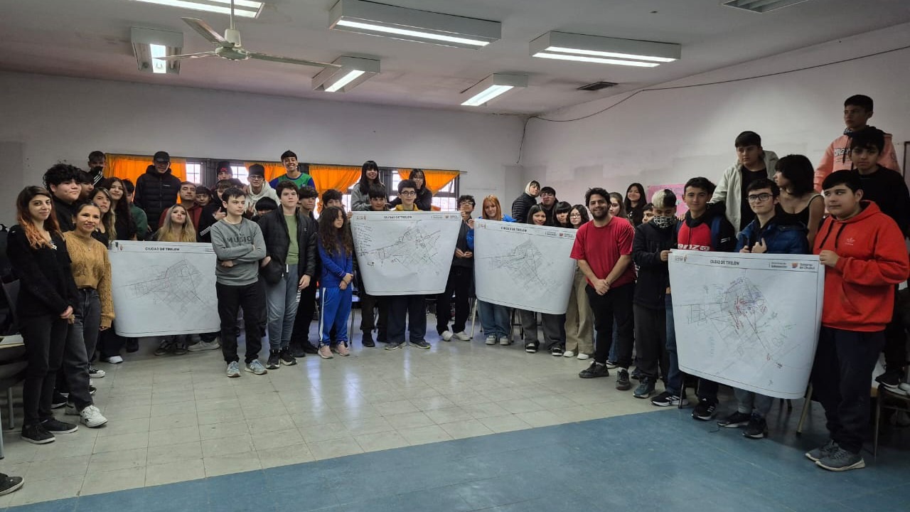Estudiantes chubutenses construyen sus propios mapas en talleres de cartografía participativa