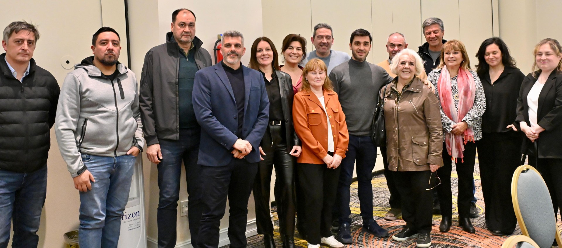 Torres en modo electoral: Reunión con Ana Clara Romero y Cámaras del sur provincial con la lupa puesta en rutas, alivio fiscal, acueducto y simplificación de trámites