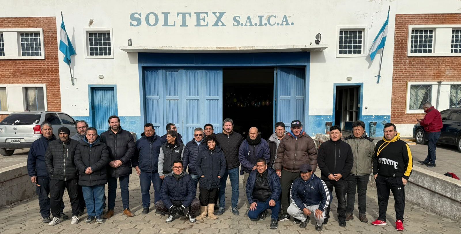 Merino se puso a disposición de los trabajadores de Soltex y anunció medidas de apoyo