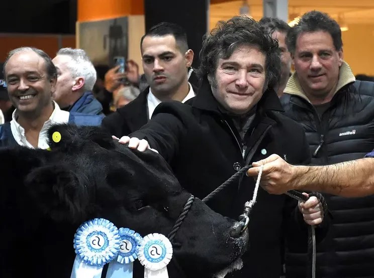 Milei prepara anuncios con beneficios impositivos para el campo