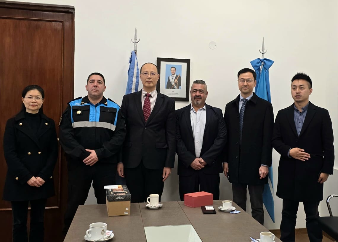 El Gobierno del Chubut y la Embajada de China coordinan medidas ante casos de violencia en Comodoro Rivadavia