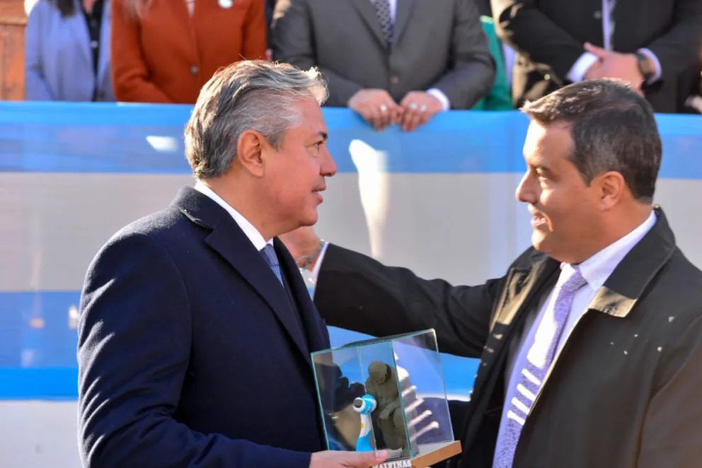 Figueroa destacó el rol del Estado y el desarrollo de obra pública en Neuquén