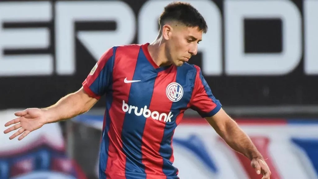 Riquelme quiere a una de las figuras de San Lorenzo y realizó una oferta por 4 millones de dólares