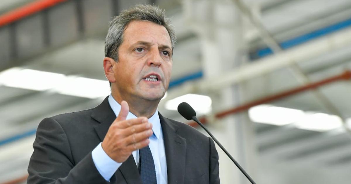 Massa empuja una “renovación” en el peronismo mientras sigue el “operativo clamor” para que sea candidato