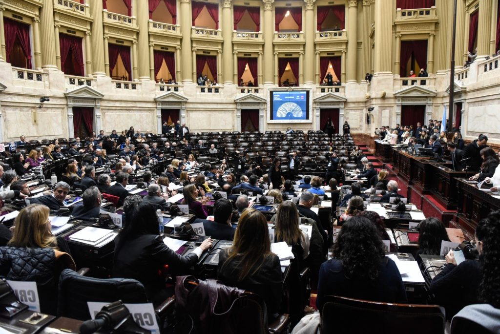 Con fentanilo y el caso $Libra como temas centrales, los diputados elevaron 1337 preguntas al Gobierno