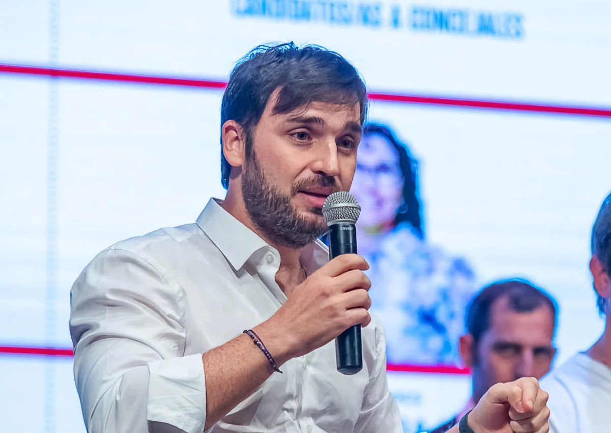 Torres: “El kirchnerismo destrozó a Chubut y a esos miserables los voy a combatir siempre”
