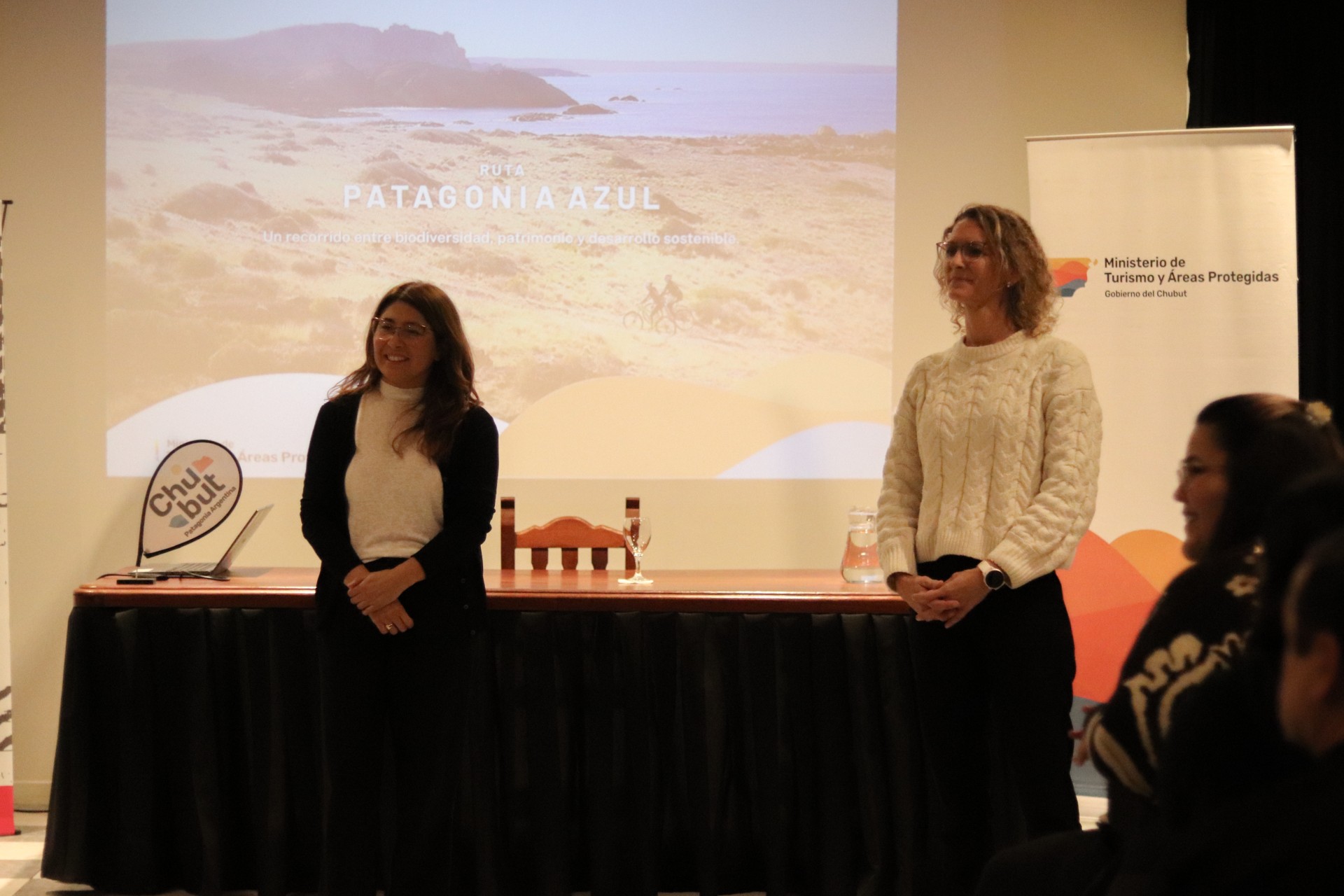 Turismo, conservación y desarrollo: Chubut presentó el proyecto Ruta Azul ante prestadores y emprendedores de Camarones