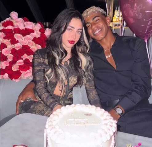 Lamine Yamal blanqueó su relación con Nicki Nicole con una romántica foto en sus redes