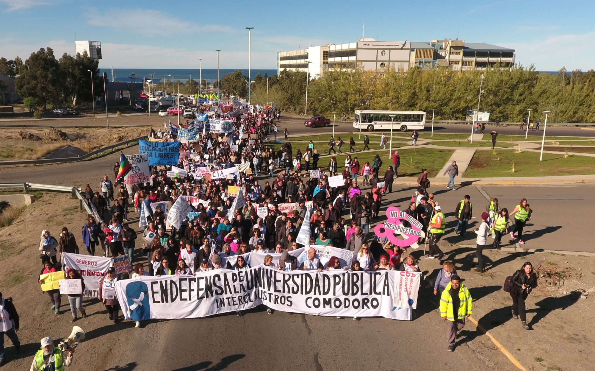 La UNPSJB llama a marchar en Comodoro por el financiamiento universitario y contra el veto presidencial