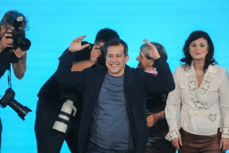 En el lanzamiento de Fuerza Patria, Recalde tildó al gobierno de Milei de “cruel y cobarde”