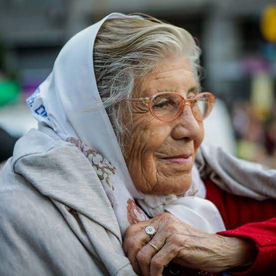 Murió Azucena Díaz, histórica referente de Madres de Plaza de Mayo