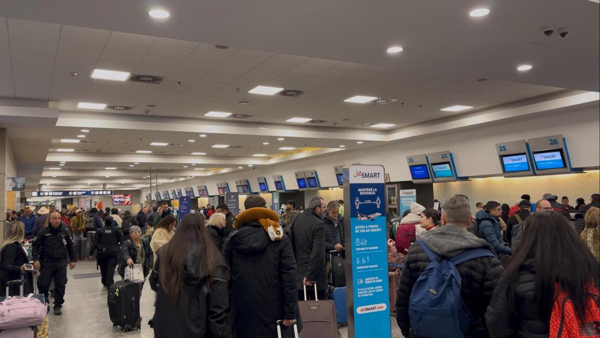 Realizan este lunes asambleas en 21 aeropuertos y podría haber demoras en los vuelos