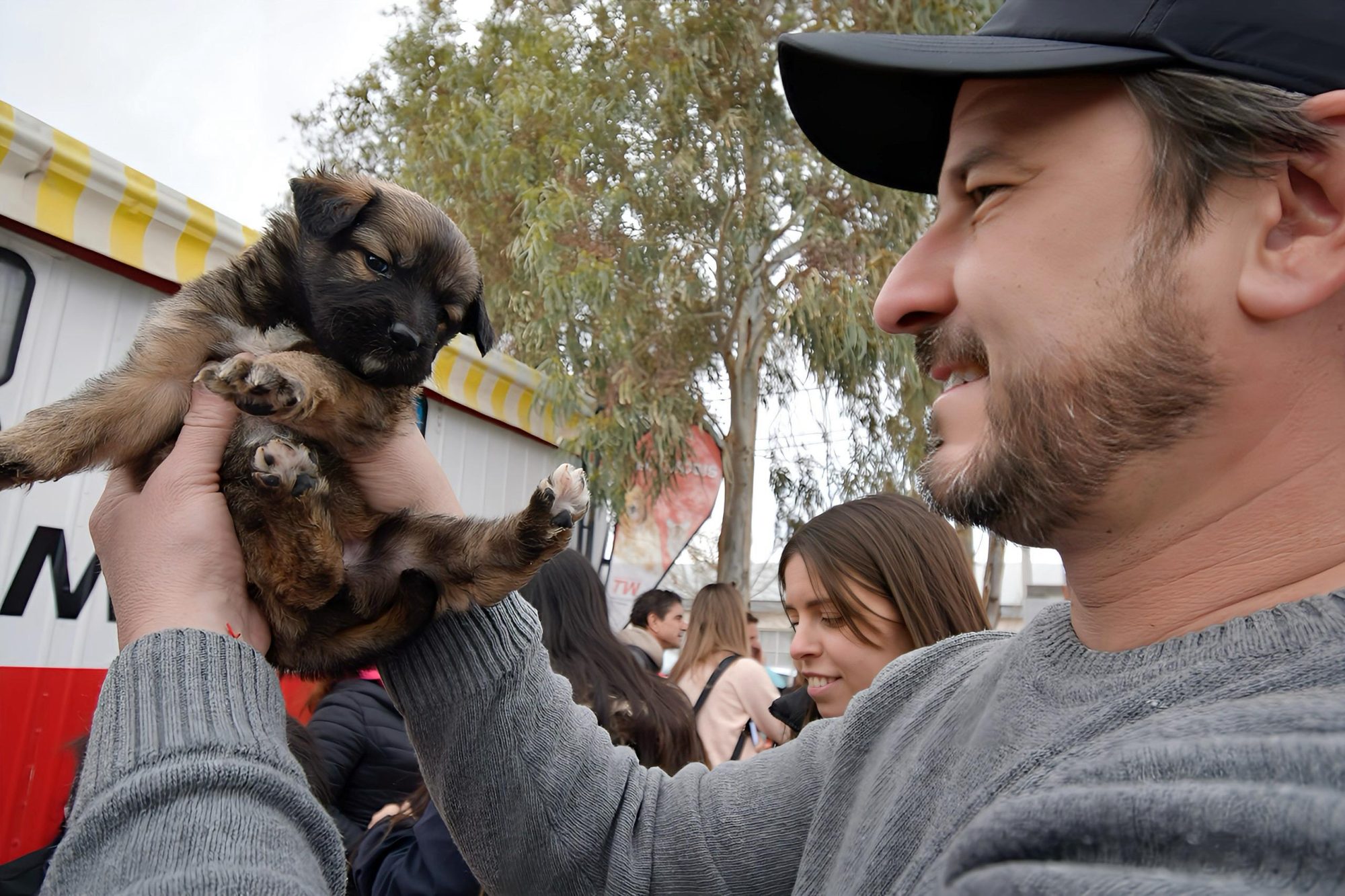 “Nuestro compromiso es seguir conectados con cada barrio”, afirmó Merino